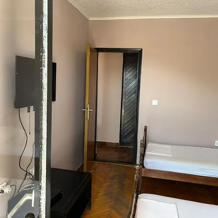 Alexander Apartament *