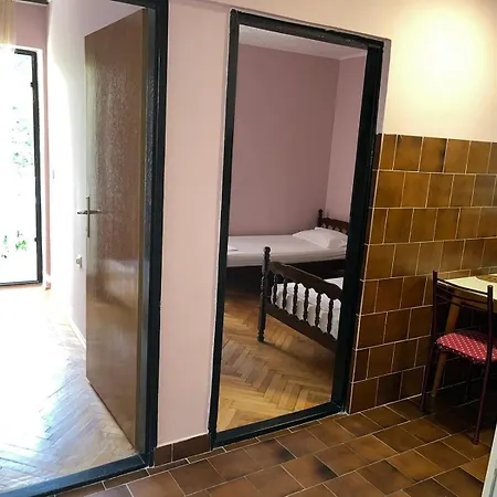 Apartment Alexander Budva
